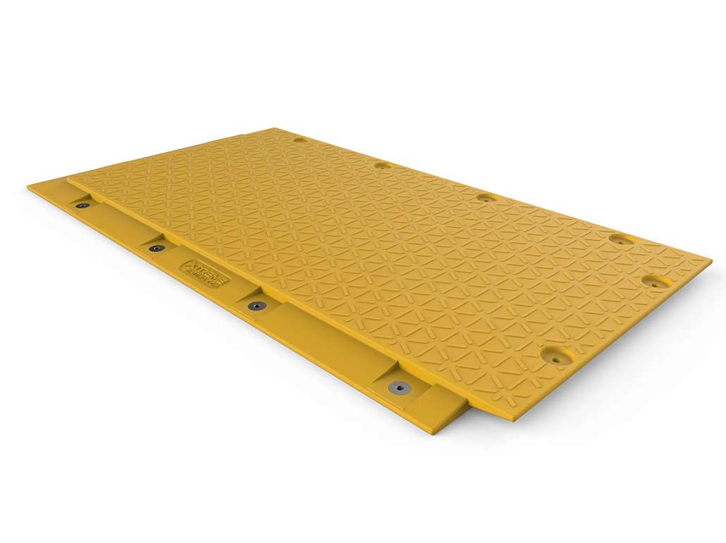 XtremeMat - 4m x 2m, Yellow, Overlapping, Interlocking Access Mat. Includes 6 self-aligning bolts. (GG-XT136)